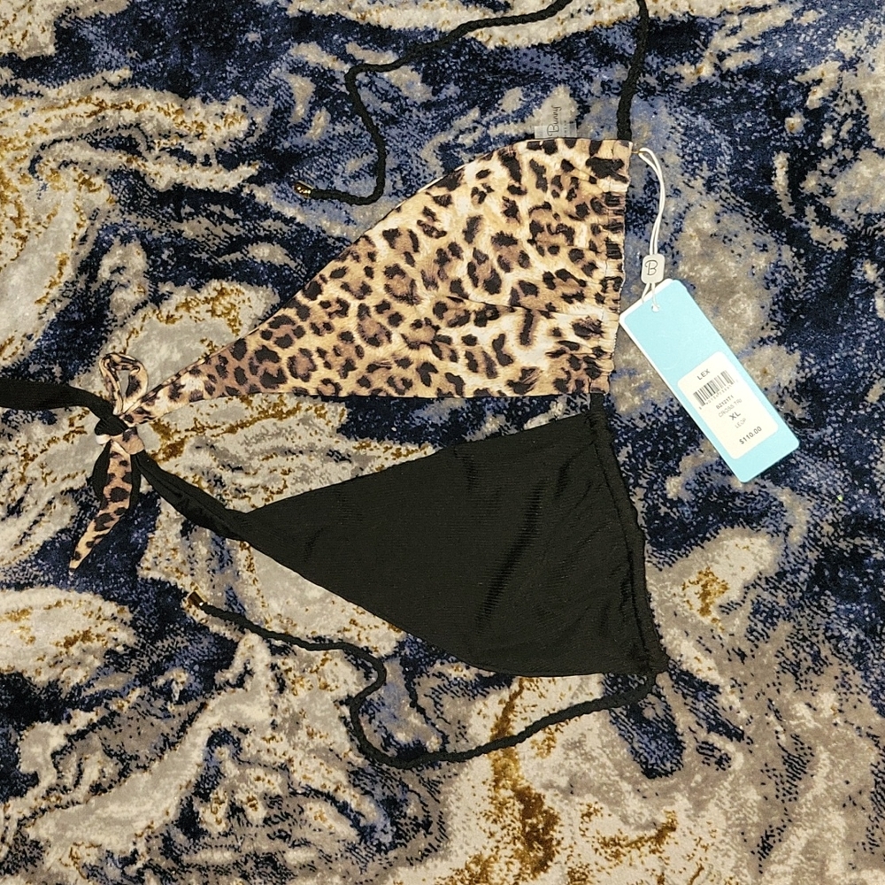 Brand New XL Beach Bunny Top